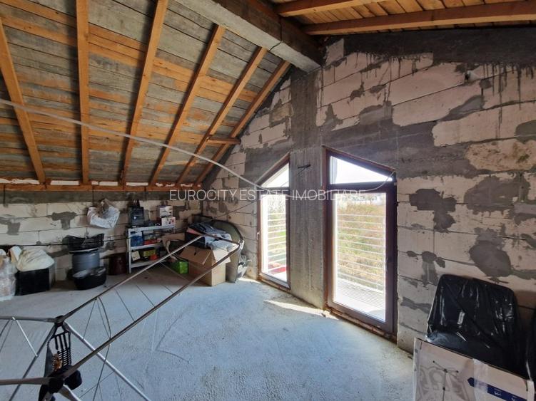 Mihailesti, vanzare vila P+M, 258mp, teren 912mp. - 10