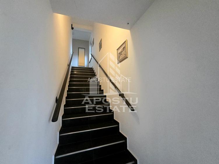 Casa individuala si restaurant cu predare la cheie, Sag, COMISION 0 - 16