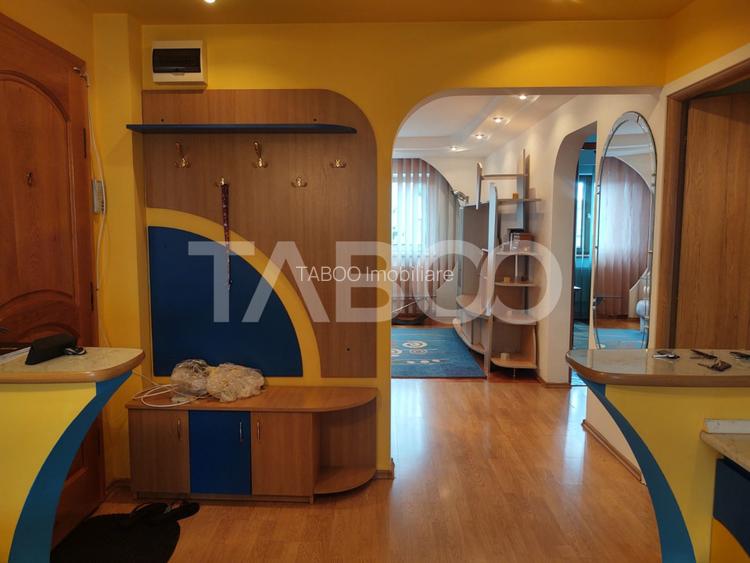 Apartament de inchiriat 3 camere complet mobilat utilat zona Strand - 7