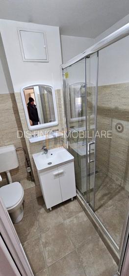 Închiriere garsoniera decomandata, etaj 1, Tractorul, str. O.Goga - 5