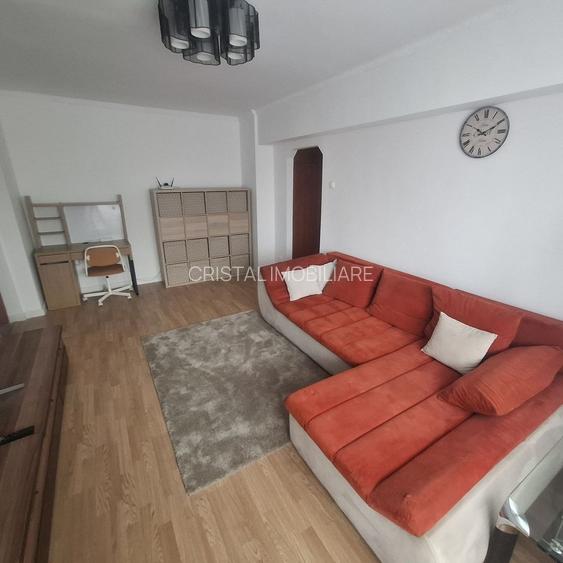 Închiriere Apartament 3 camere, parcare inclusă, Câmpia Libertății - 2