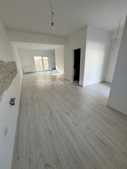 Casa Insiruita Mosnita Noua, toate utilitatile langa Lidl 1 - 3