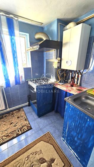 Apartament 2 camere de închiriat – decomandat, mobilat și utilat – zona 8 Mai - 8