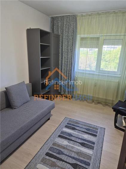 Apartament de vanzare cu 3 camere, 2 grupuri sanitare, zona Drumul Taberei - 3