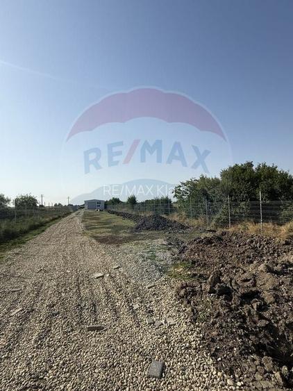 Hala de vanzare in Crevedia 240 mp utili teren 2000 mp acces TIR - 12