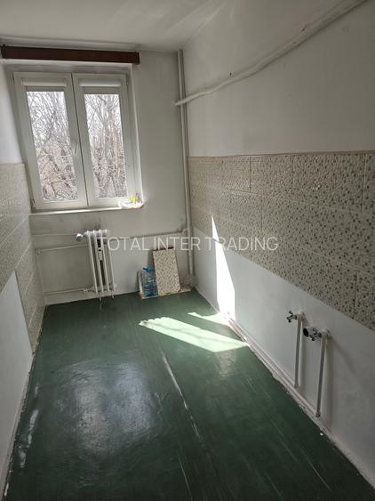 Berceni-Emil Racovita - 4/10 - confort unu, decomandat, liber, intabulare,75900E - 2