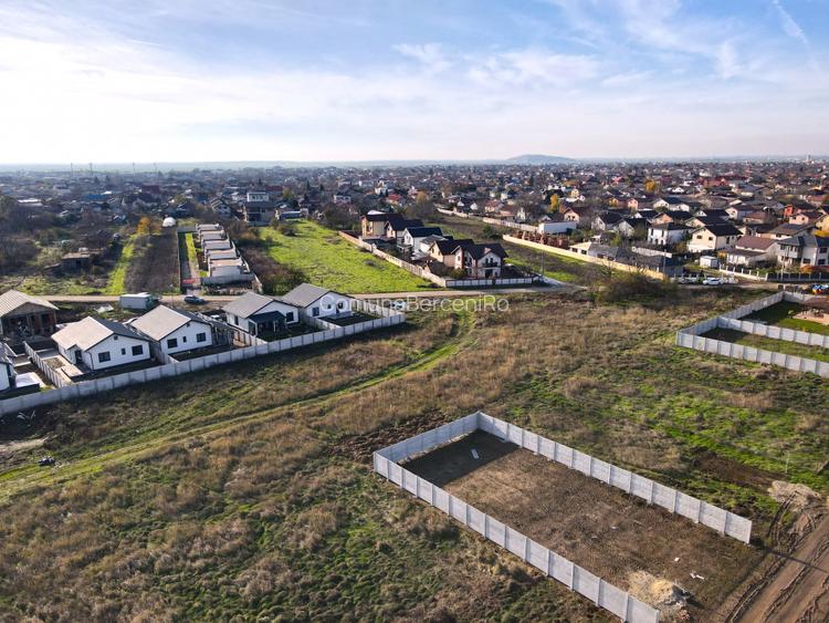 Teren Intravilan Ciresilor Com. Berceni | utilitati: la strada | #CG17 - 11