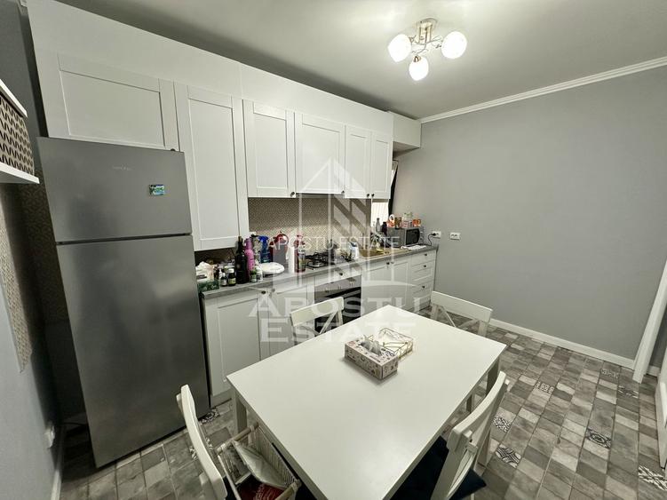 Apartament de lux cu 2 camere, mobilat la etajul 1 in Giroc la asfalt. - 12