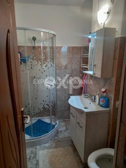 Garsoniera de inchiriat – Tractorul, zona Lidl- 300 Euro. Disponibila 1 Martie  - 3