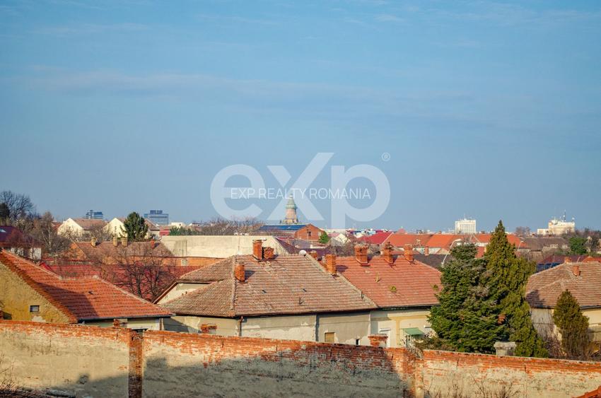 De Inchiriat - 3 camere - 2 bai - 450 € - 0% Comision - 14