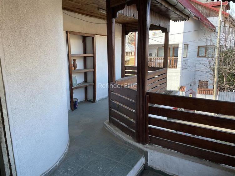 Casa de vanzare 6 camere in zona Popa Nan - Matei Basarab - 2