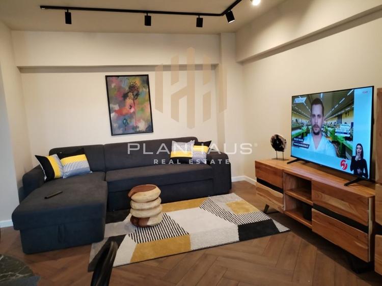 Apartament 2 camere ,B-dul Traian zona Pizza Plus