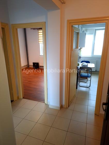 2 camere Calea București , Decomandat / Centrală , Amplasament DEOSEBIT! - 4