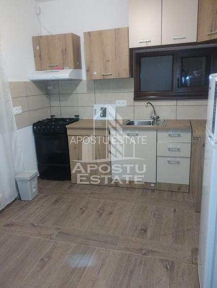 Casa individuala de inchiriat 4 camere, gradina proprie, Giarmata VII - 14