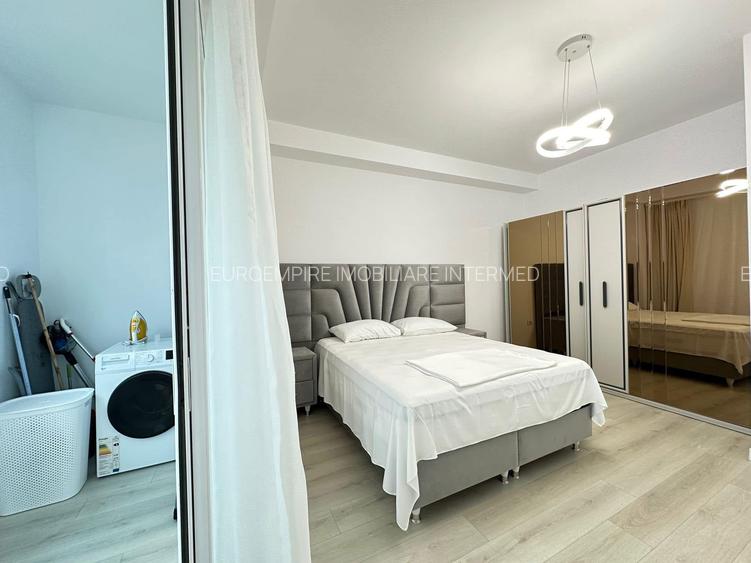 Apartament de închiriat cu 4 camere, zona Faleză Nord - 8