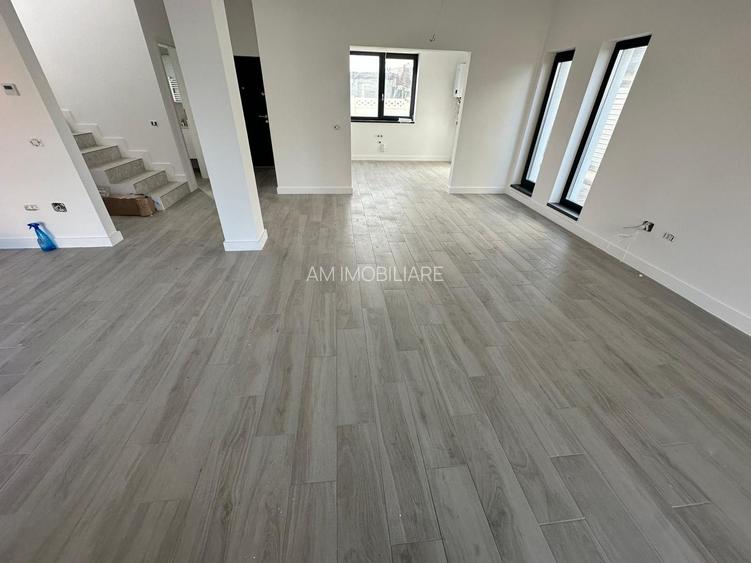 CASA SINGULARA, TOATE UTILITATILE, 4 CAMERE, TEREN 400 MP, COMISION 0% - 10