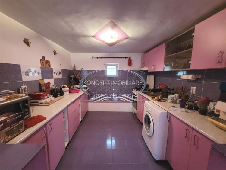 Proprietate versatila cu garaj si teren in Someseni - 5