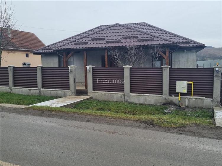 De vanzare casa cu 288 mp teren in Lechincioara - 6