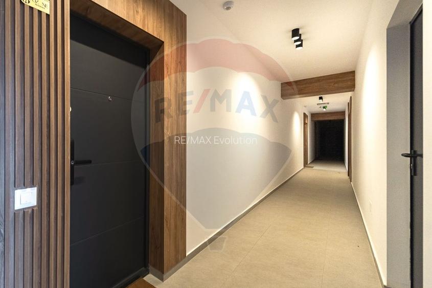 Apartament cu 2 camere de vânzare în zona Tractorul - 14