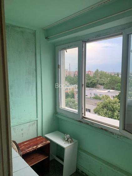 Garsoniera TItan-Policlinica - 2