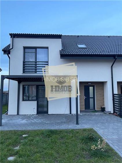 Casa moderna  4 camere 2 bai si teren 380 mp Sura Mica - 2