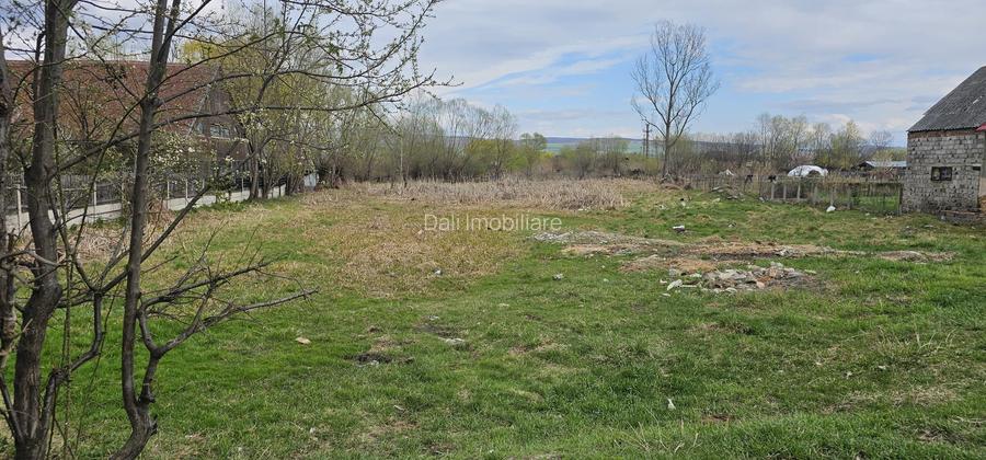 Teren Rotbav  str. Ștefan cel Mare – 3668 mp, intravilan cu deschidere la lac. - 2