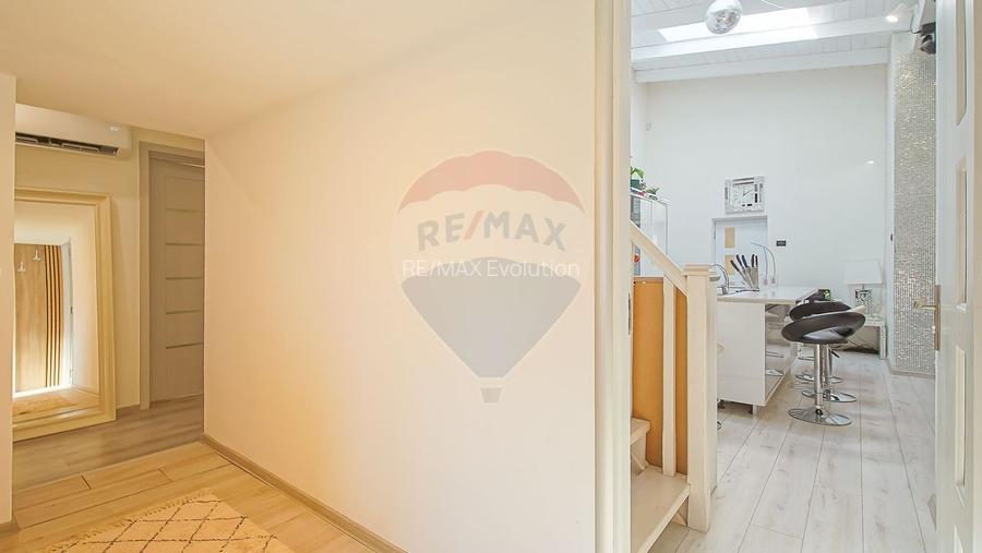 Comision 0 | Casă eficientă energetic, cu piscină, foișor și garaj - 13