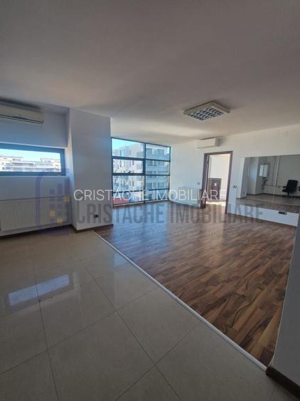 Clădire de birouri, adiacent Bd. Unirii, suprafata 120 mp./ birou - 4