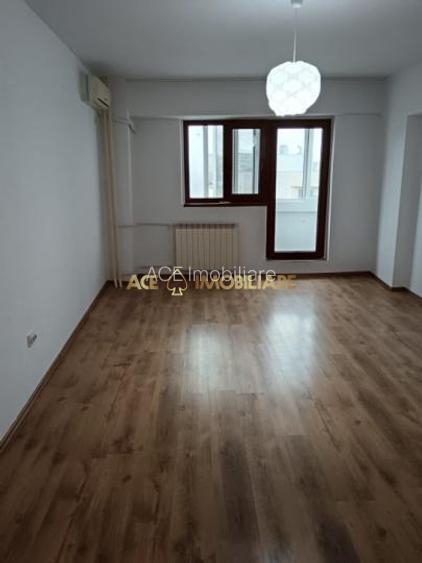 2 Camere de inchiriat | Ultracentral | Metrou | Nemobilat - 2