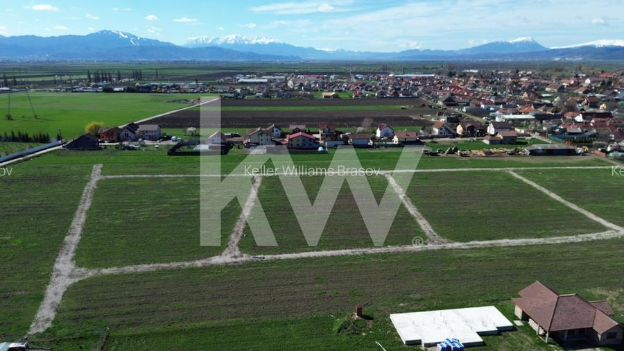 Teren de 627 mp în Hălchiu - utilități - Comision 0% - 20