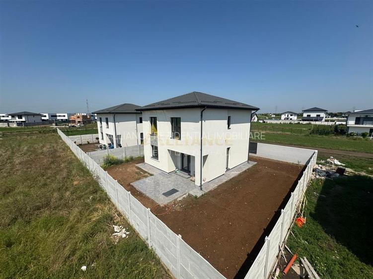 Vila Individuala / 4 Camere / 3 Bai / Incalzire Pardoseala / Teren 350 mp - 4