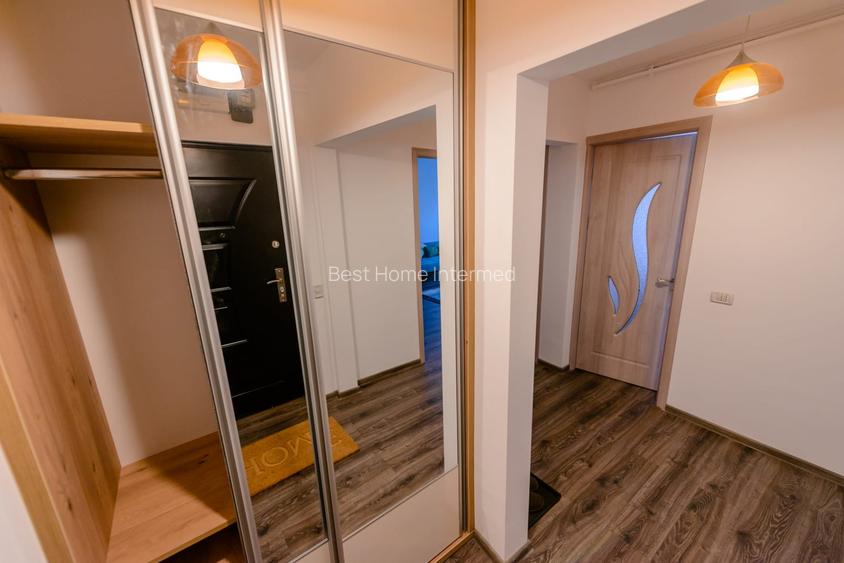 Tomis Nord, Bdul Tomis, 2 camere decomandate, mobilat, utilat, gaze, 450 Euro - 5