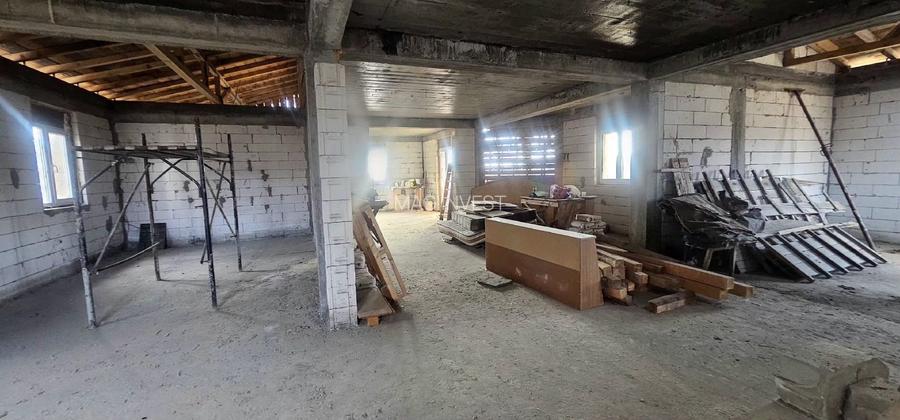 Casa la rosu Bariera Traian, teren 896 mp, 175.000 EUR - 10