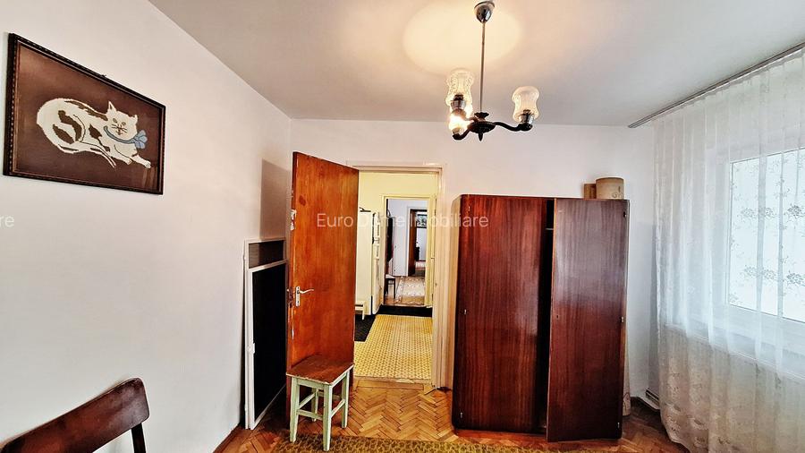 Zona Garii Apartament 3 camere, etaj 3/4, insorit, liber, 119900 euro - 6