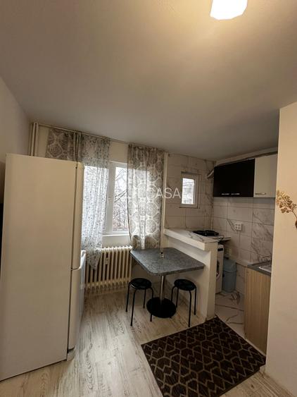 Apartament cu 2 camere, etajul 2/4, zona Tatarasi - 5