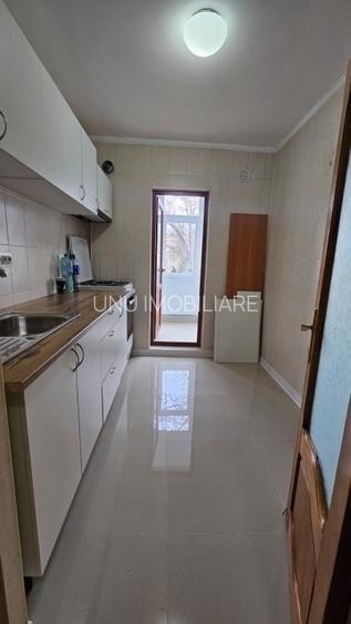 Apartament 2 camere mobilat - liber - parter cu balcon - Galata - 2