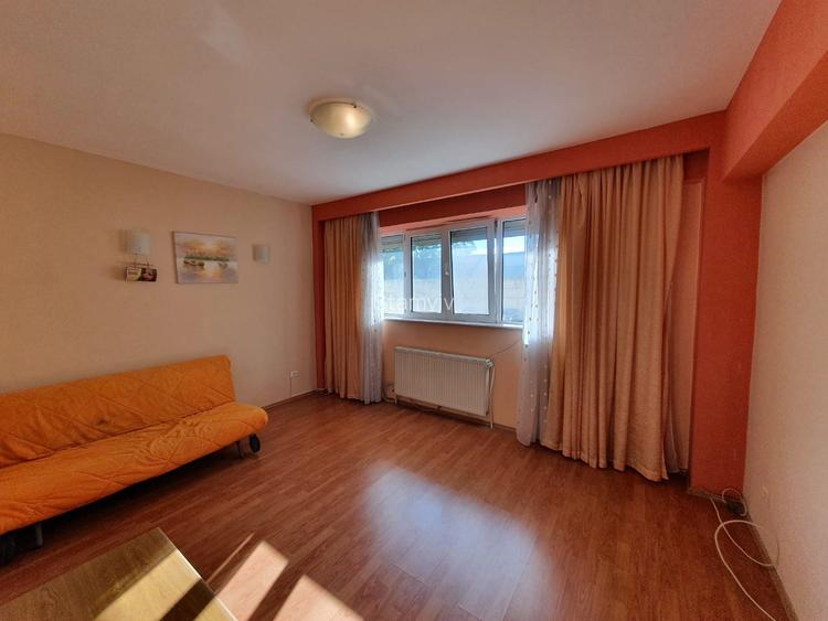 Apartament cu 3 camere de vanzare in zona Drumul Taberei / Plaza - 5