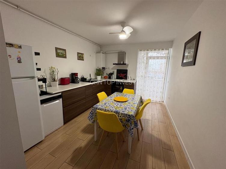 Apartament decomandat cu 3 camere 2 bai in Selimbar - 7