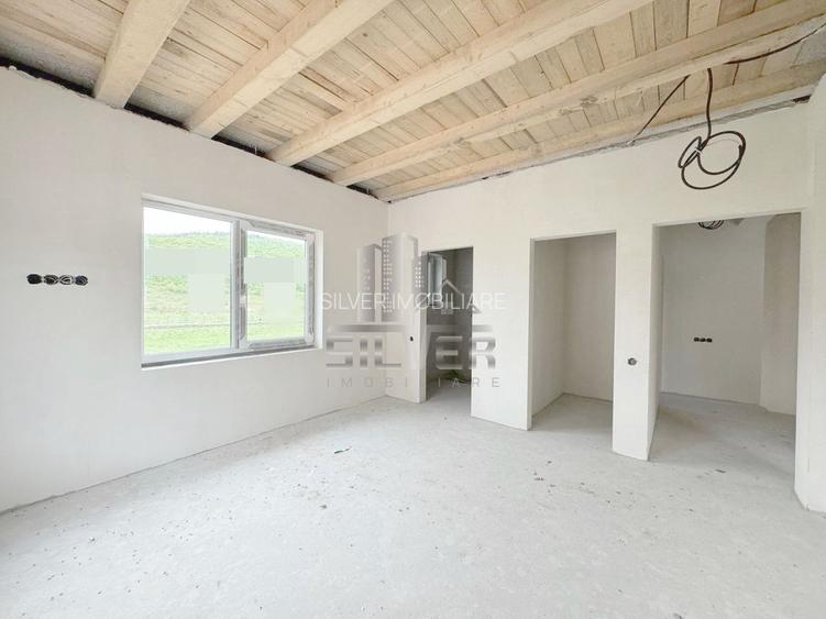 Casa individuala cu teren de 400 mp in Luna de Sus. - 9