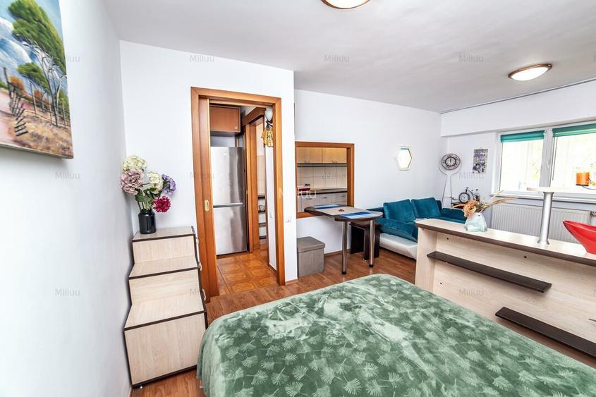 Studio | 7 Min Metrou Aparatorii Patriei - 7