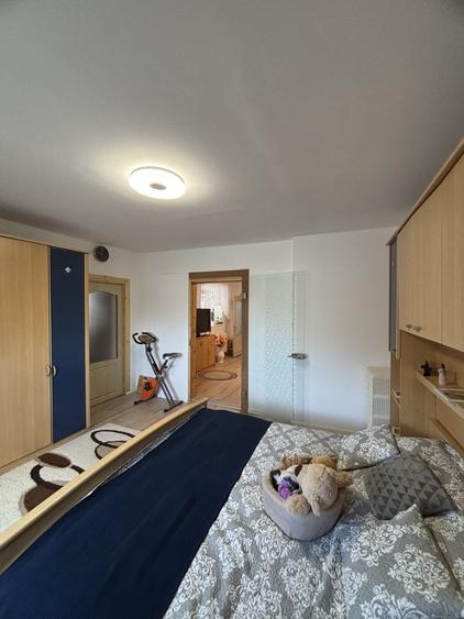 Casa de vânzare în zona Girocului