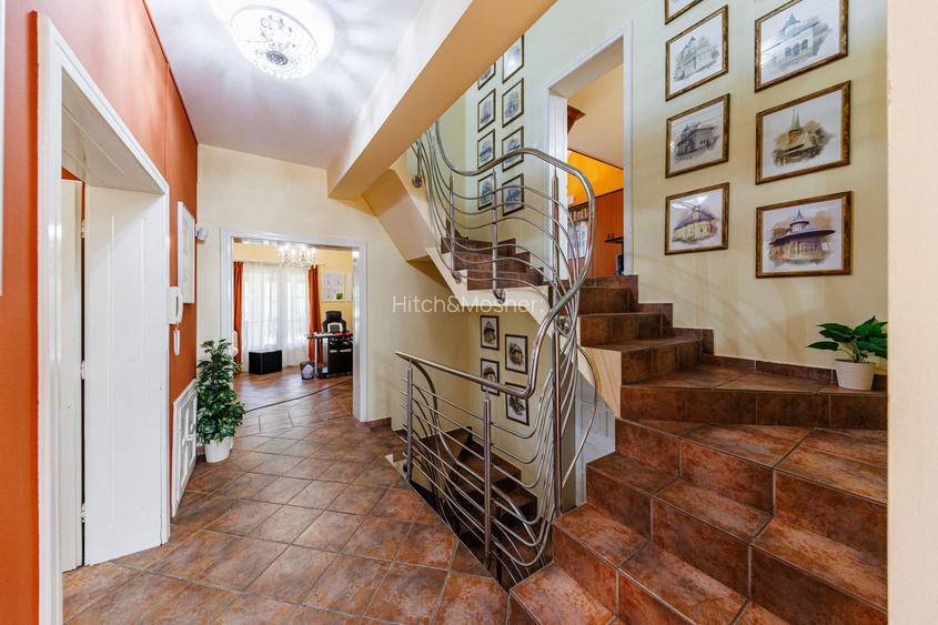 Vilă cu spatii largi, curte generoasă - 34