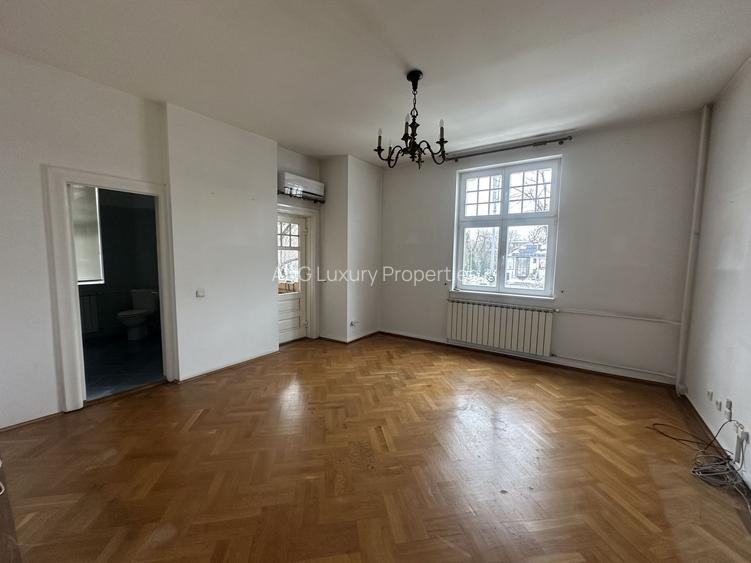 Vila  Aviatorilor cu Destinatie  Premium Business sau Ambasada - 5