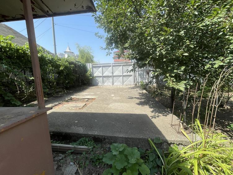 Casa de inchiriat, Micro 17  - curte spatioasa, loc de parcare - 5