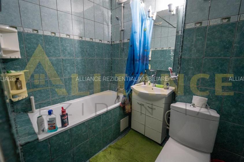 Apartament 3 camere | Mobilat Utilat | Sector 4 - 12