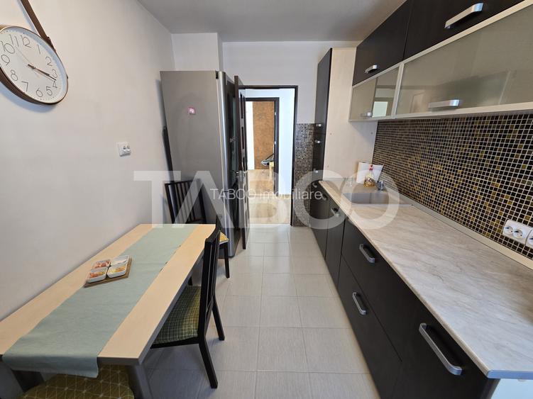 Apartament 3 camere decomandat renovat 2 bai 2 balcoane Turnisor Sibiu - 4
