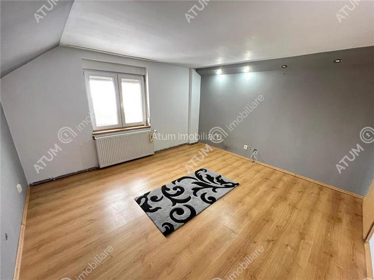 Casa individuala 8 camere 2 garaje 500 mp teren zona Selimbar - 15