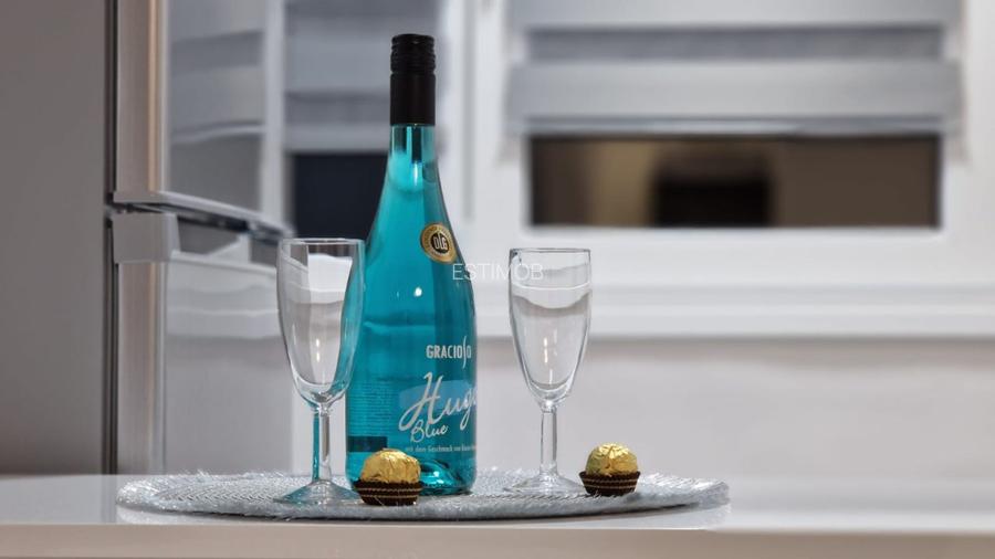 Inchiriere Garsoniera cocheta zona Coresi Tractorul - 13