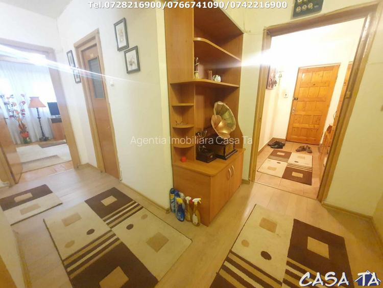 Apartament 3 camere, situat in Targu Jiu, str Victoriei (Ultracentral) - 10