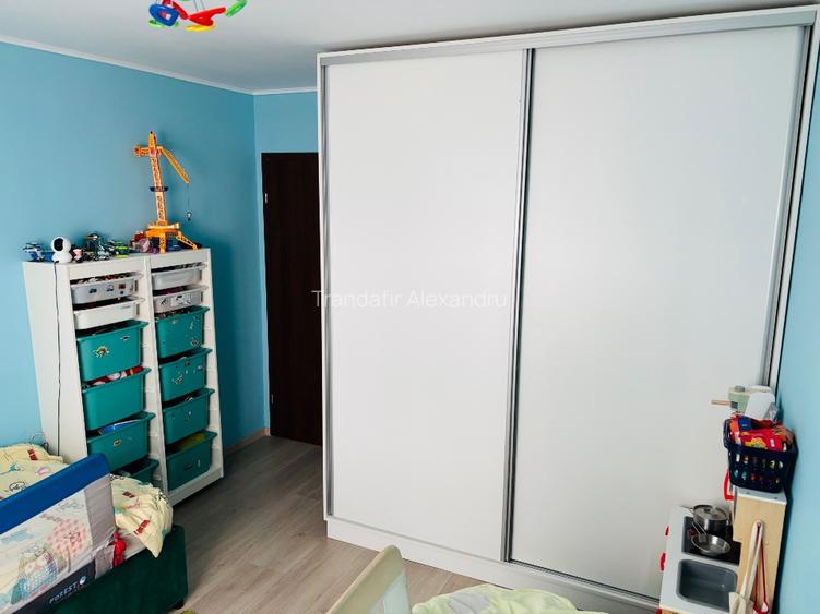 Apartament  3  Direct proprietar , Zona Trapezului , anul 2017 - 6
